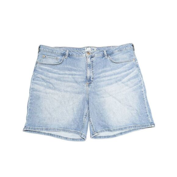 Lee Women's Regular Fit Mid Rise Bermuda Shorts Size 22W - Picture 1 of 5